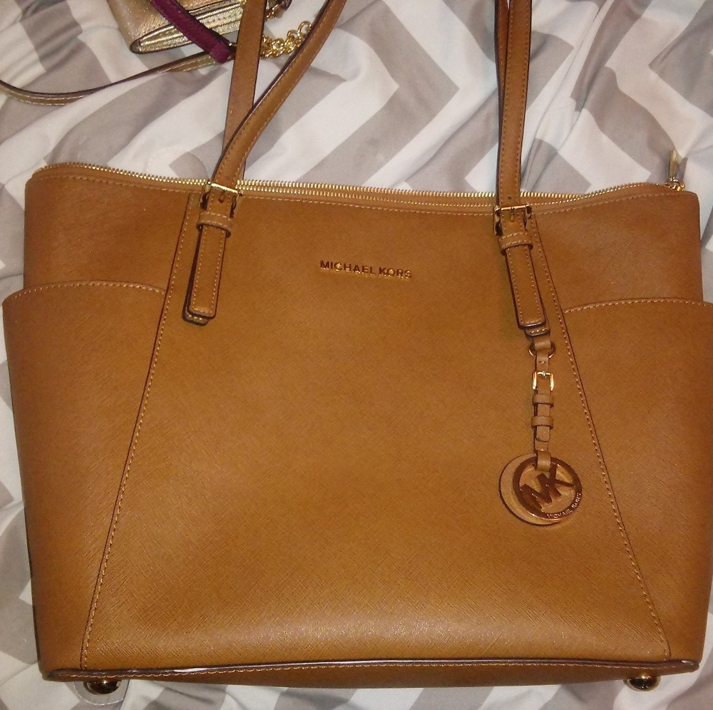 Michael Kors tote